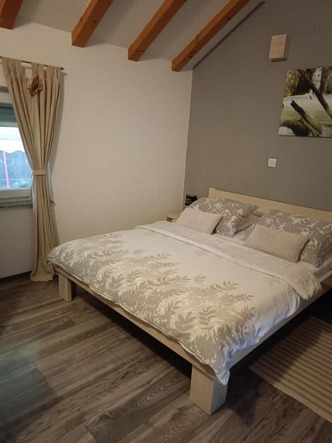 Apartment King Selište Drežničko Exterior foto