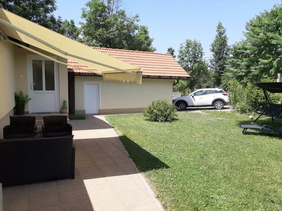 Apartment King Selište Drežničko Exterior foto