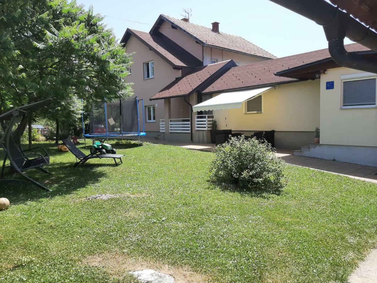 Apartment King Selište Drežničko Exterior foto